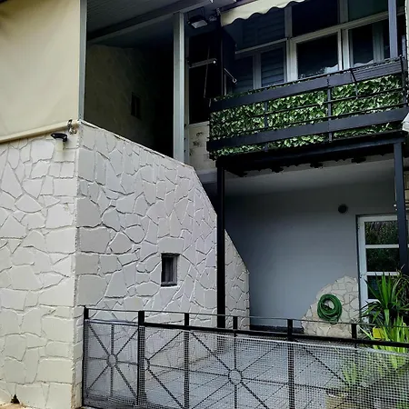 Villa Mare Lux Néa Fókaia Buitenkant foto
